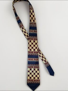 Vintage The Metropolitan Museum of Art (The Met) Silk Tie Geometric Mosaic Print